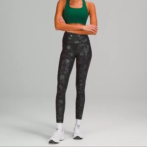 Lululemon Wunder Train High-Rise Tight 25" Size 4